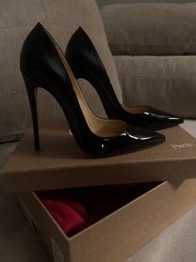 Christian Louboutin So Kate 120 Black Patent Pumps Size 38 Red Bottoms